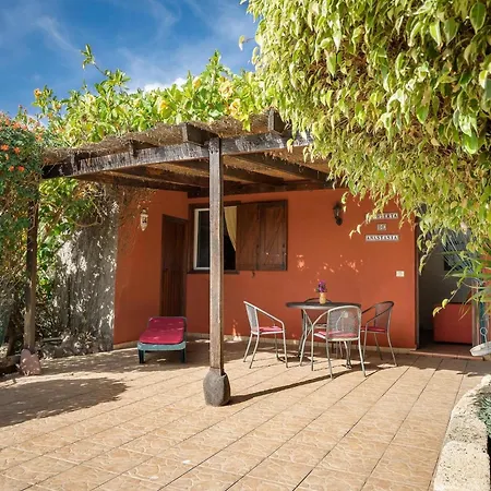 In Malpais De With Swimming Pool Ferienhaus